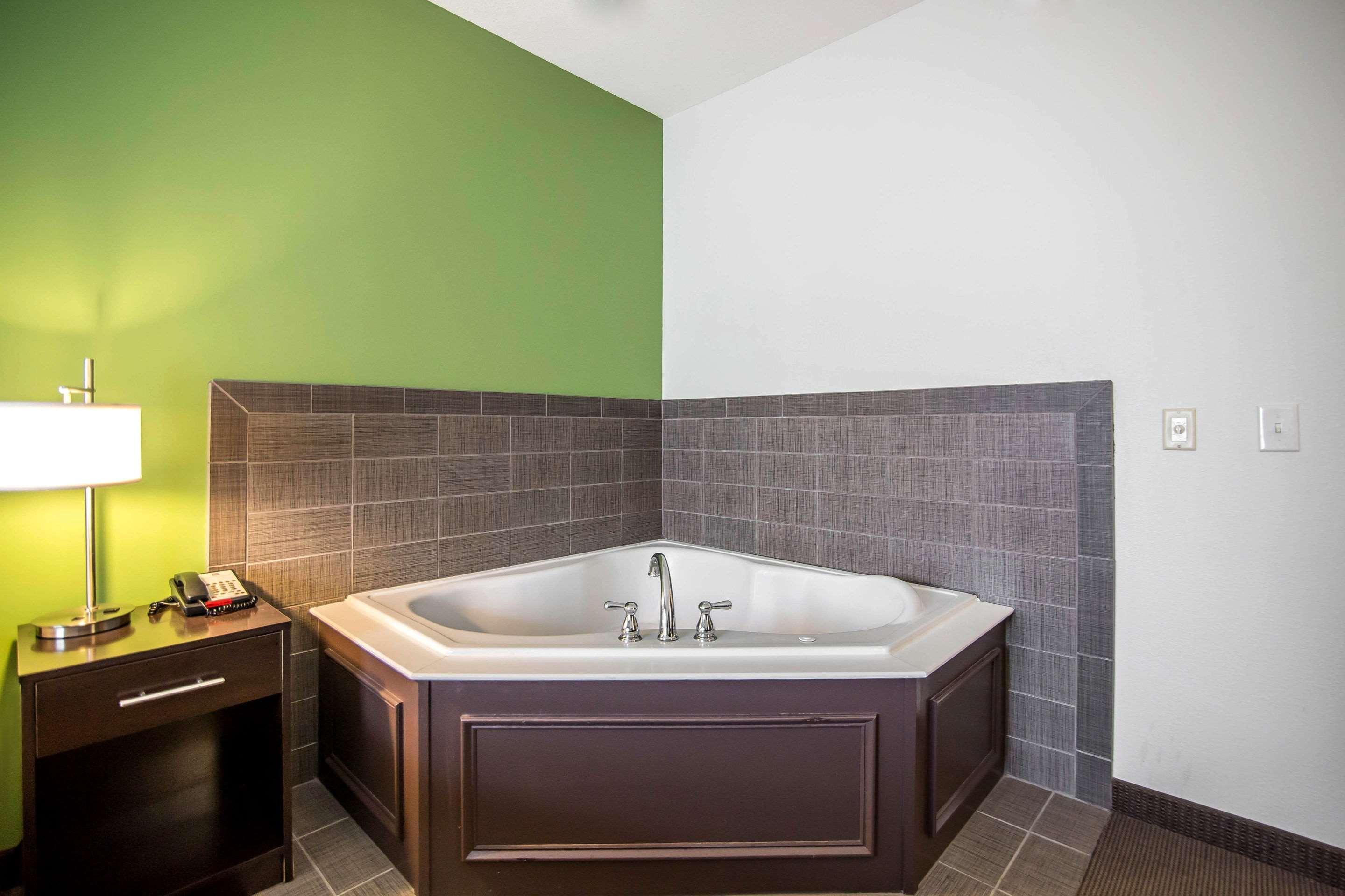 Sleep Inn & Suites Haysville Zewnętrze zdjęcie