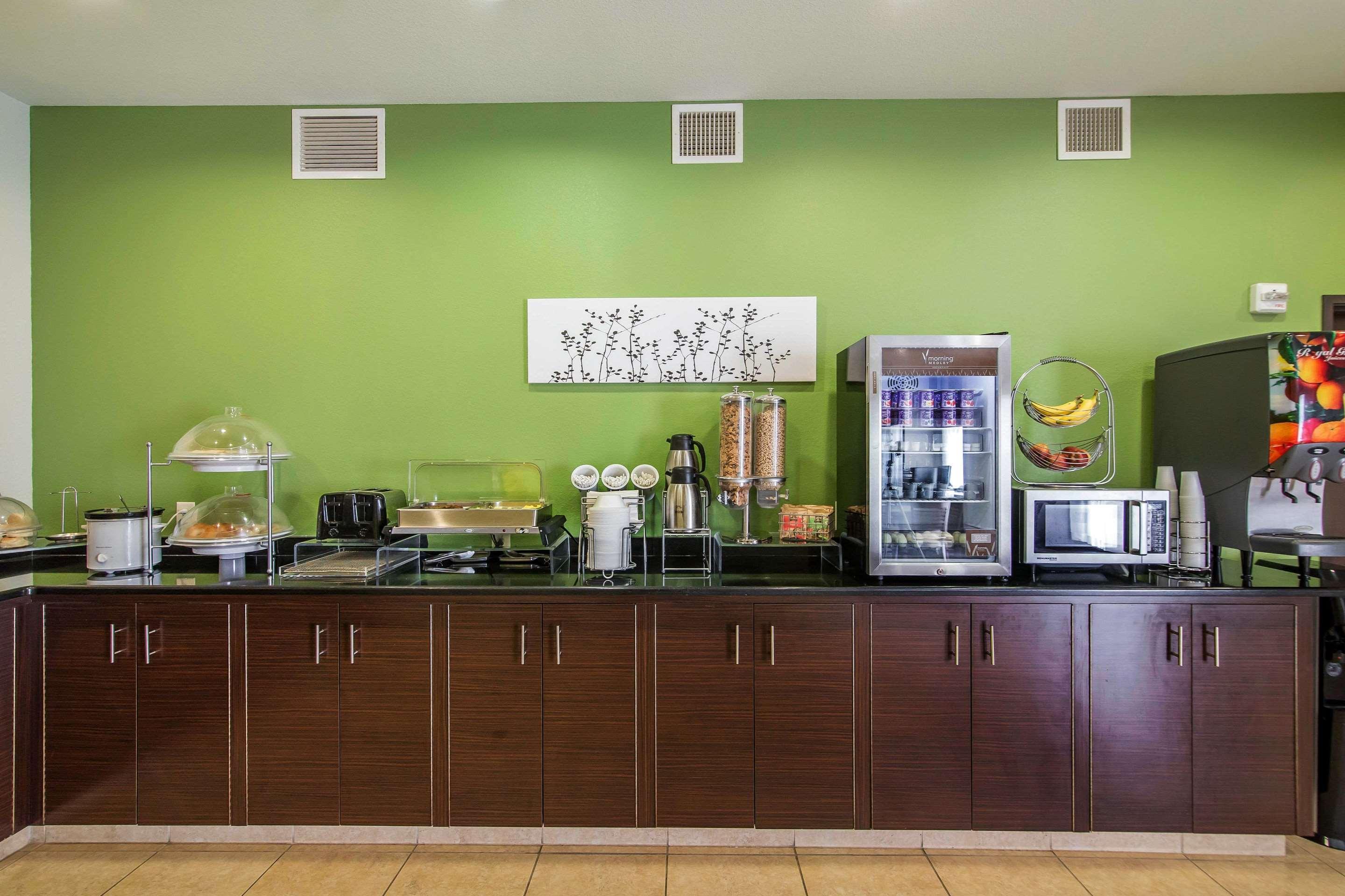 Sleep Inn & Suites Haysville Zewnętrze zdjęcie