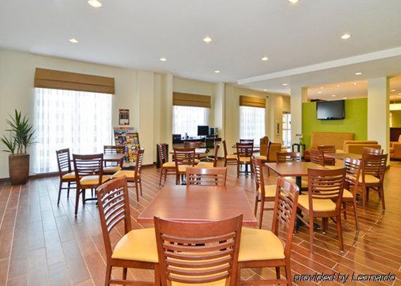 Sleep Inn & Suites Haysville Zewnętrze zdjęcie