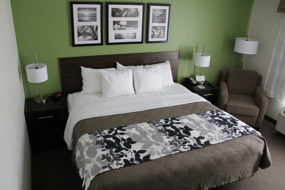 Sleep Inn & Suites Haysville Zewnętrze zdjęcie